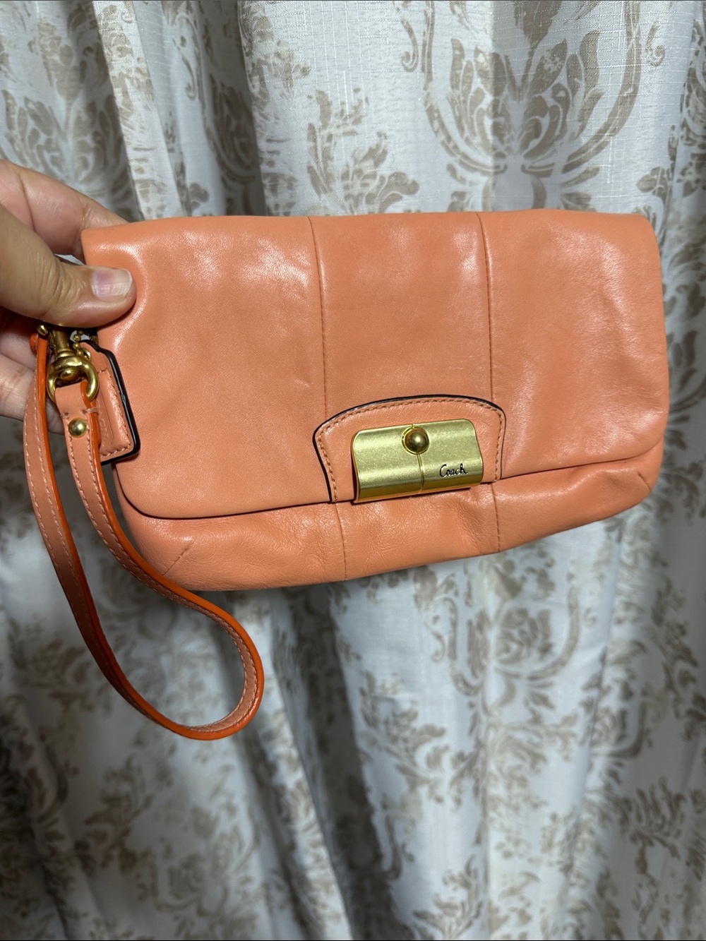 Coach Ashley Vintage Coral Leather Wristlet Clutch
